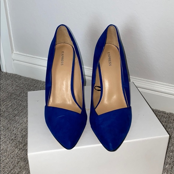 Suede Blue Pump - Picture 2 of 5